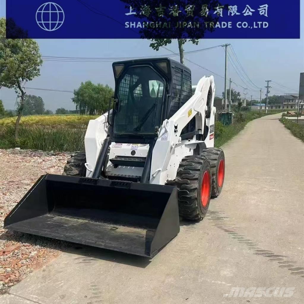 Bobcat S 330 Krautuvai su šoniniu pasukimu