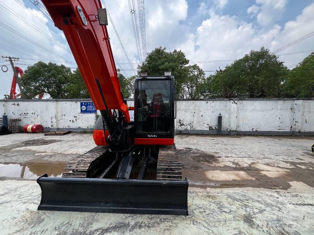 Kubota KX 080-3 Vidutinės galios ekskavatoriai 7-12 t