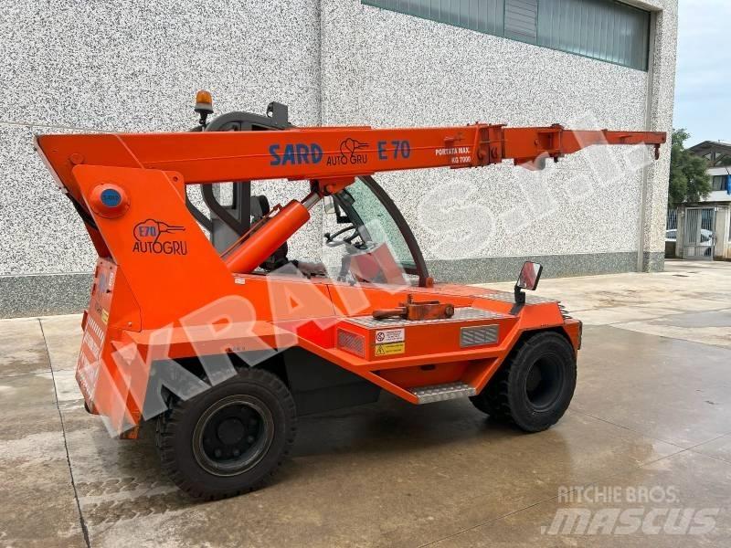  Sard E70 Kiti kranai