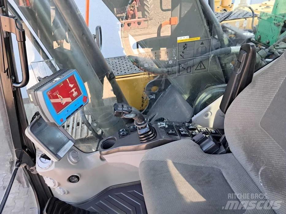 Volvo EC 220 DL Vikšriniai ekskavatoriai