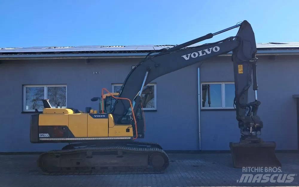 Volvo EC 220 DL Vikšriniai ekskavatoriai