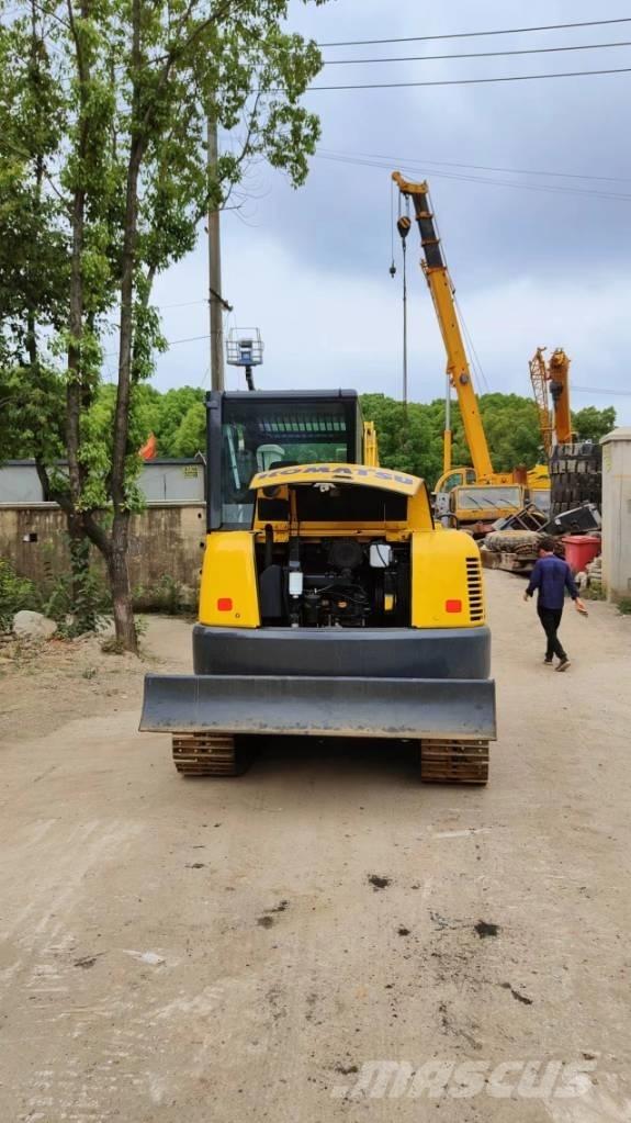 Komatsu 56 Vikšriniai ekskavatoriai