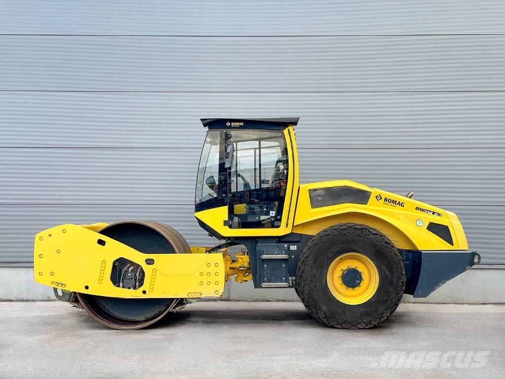 Bomag BW 216 D-5 Vieno būgno volai