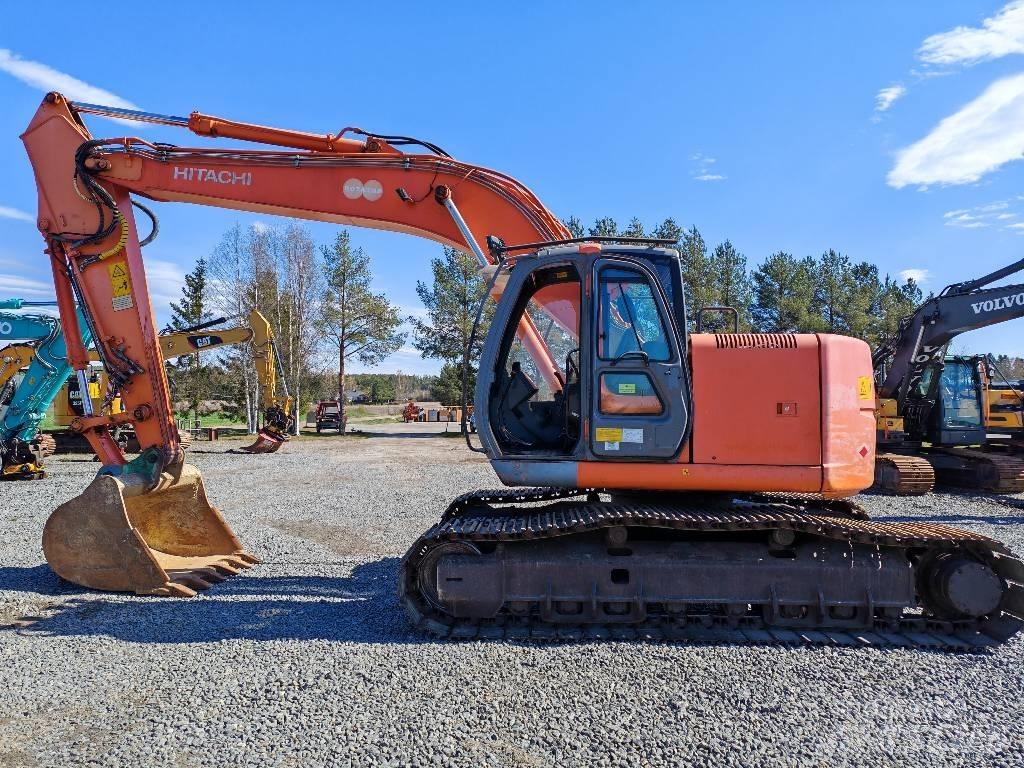 Hitachi ZX 225 US Vikšriniai ekskavatoriai