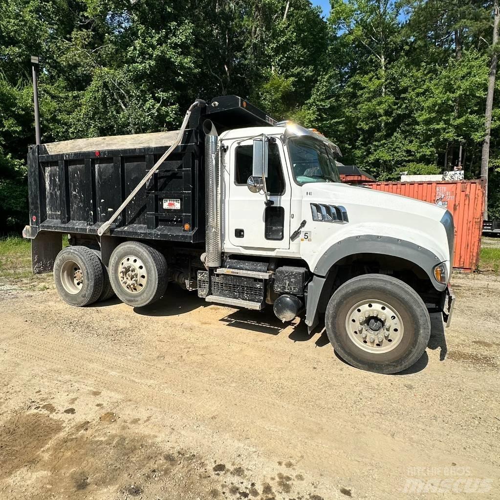 Mack GR 42 F9 Savivarčių priekabų vilkikai