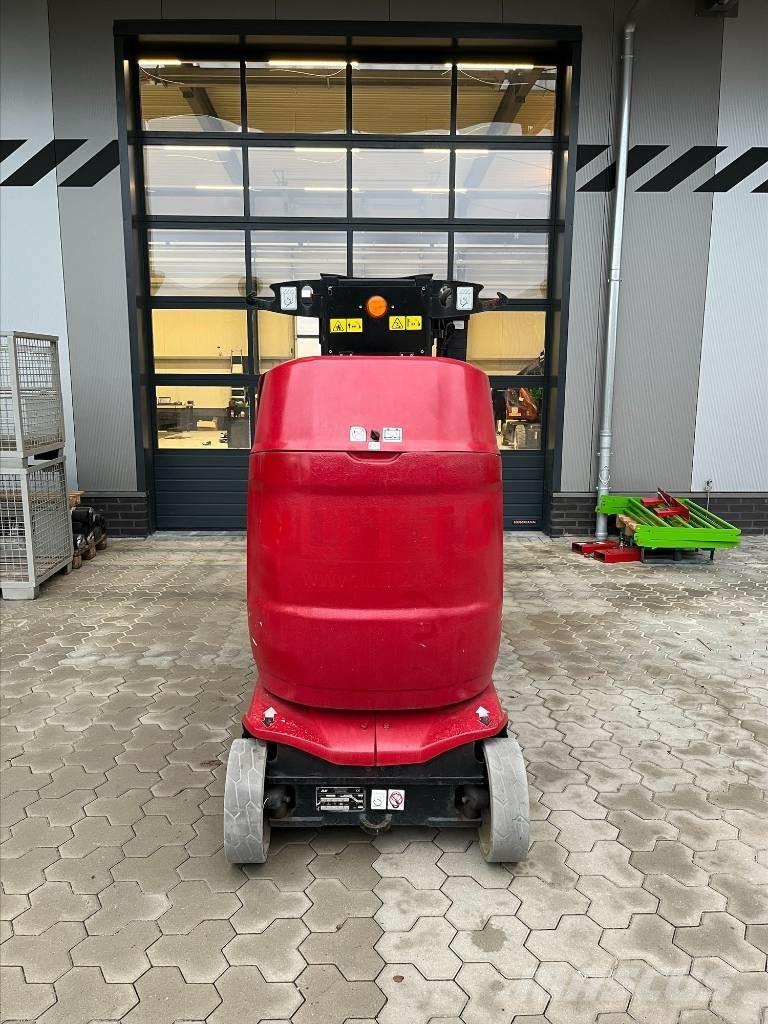 JLG Toucan 10 E Kiti keltuvai ir platformos