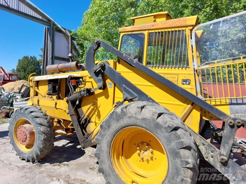 Volvo BM 641 Naudoti ratiniai krautuvai