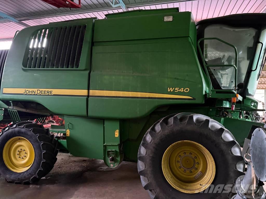 John Deere W 540 Derliaus nuėmimo kombainai