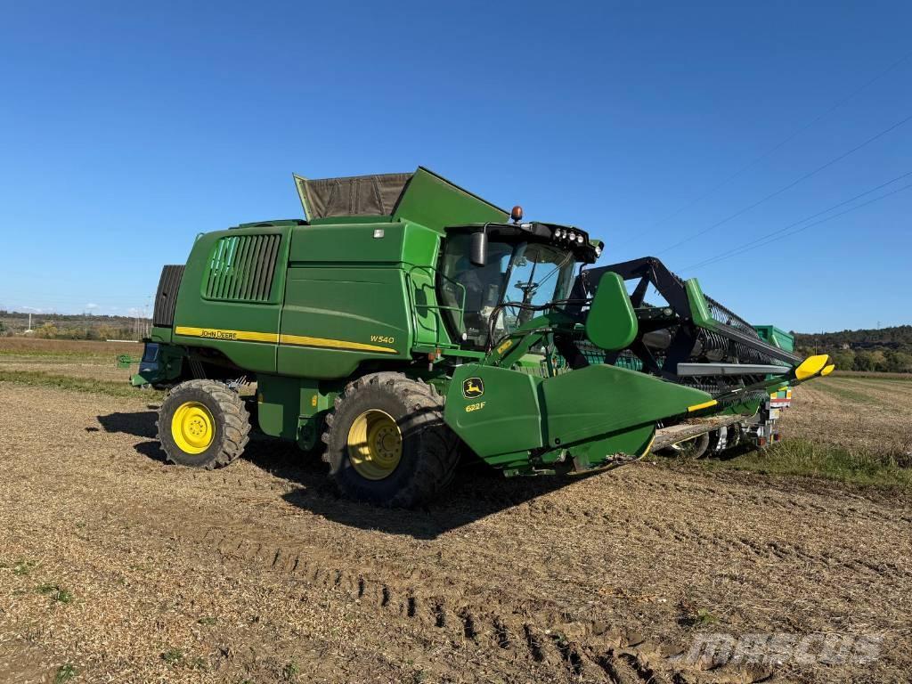 John Deere W 540 Derliaus nuėmimo kombainai