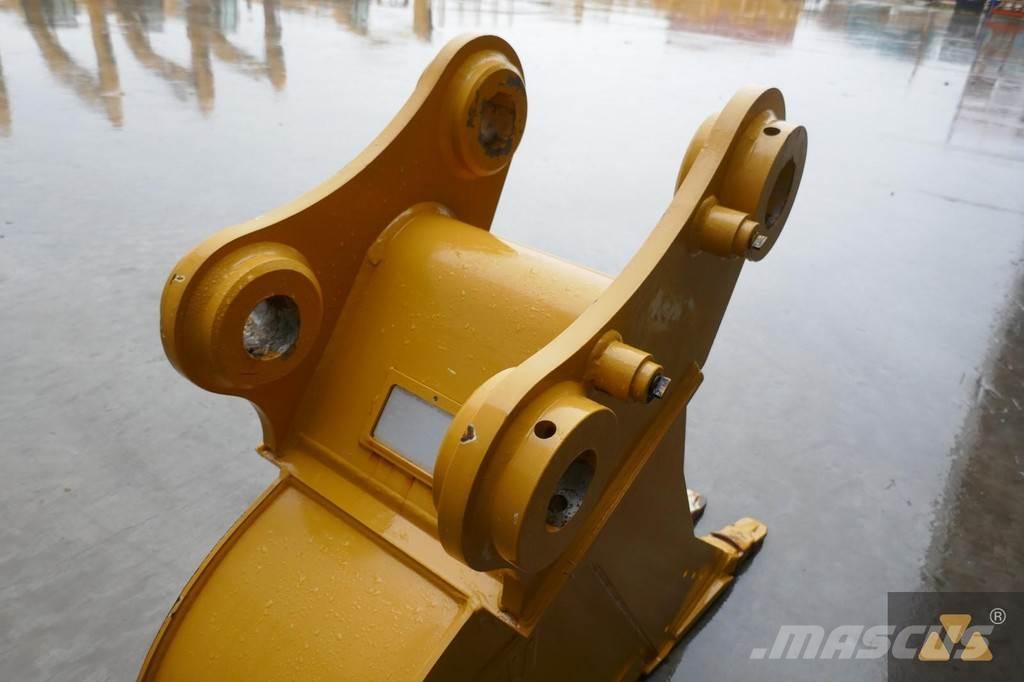 CAT 320 Bucket Kaušai