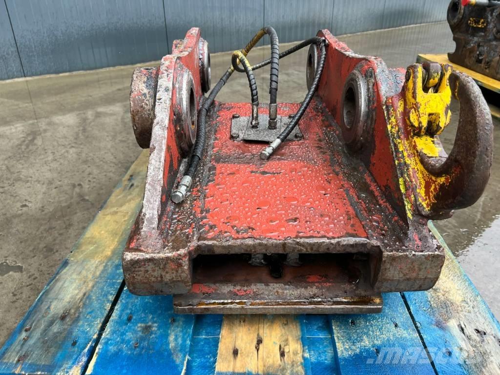 Engcon S70 - 323D Greito sujungimo jungtys