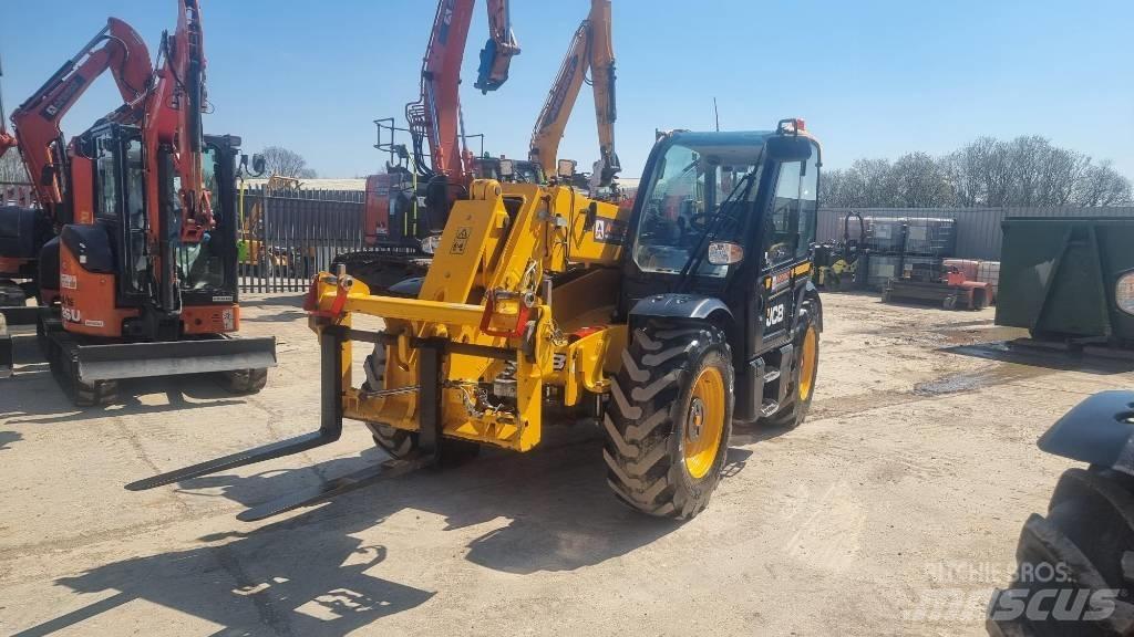 JCB 541-70 Agri Xtra Teleskopiniai krautuvai žemės ūkiui