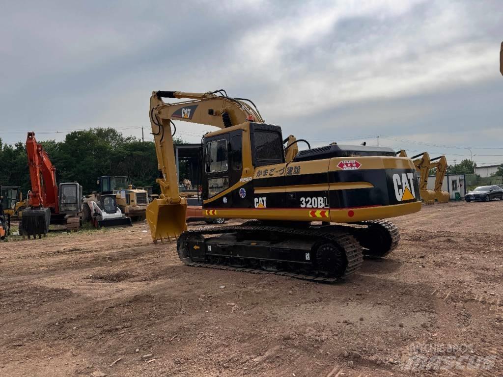 CAT 320 B L Vikšriniai ekskavatoriai