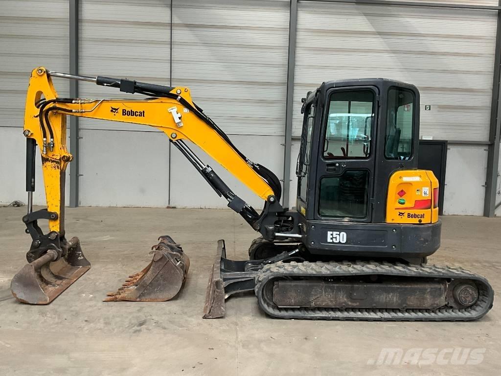 Bobcat E 50 Mini ekskavatoriai < 7 t