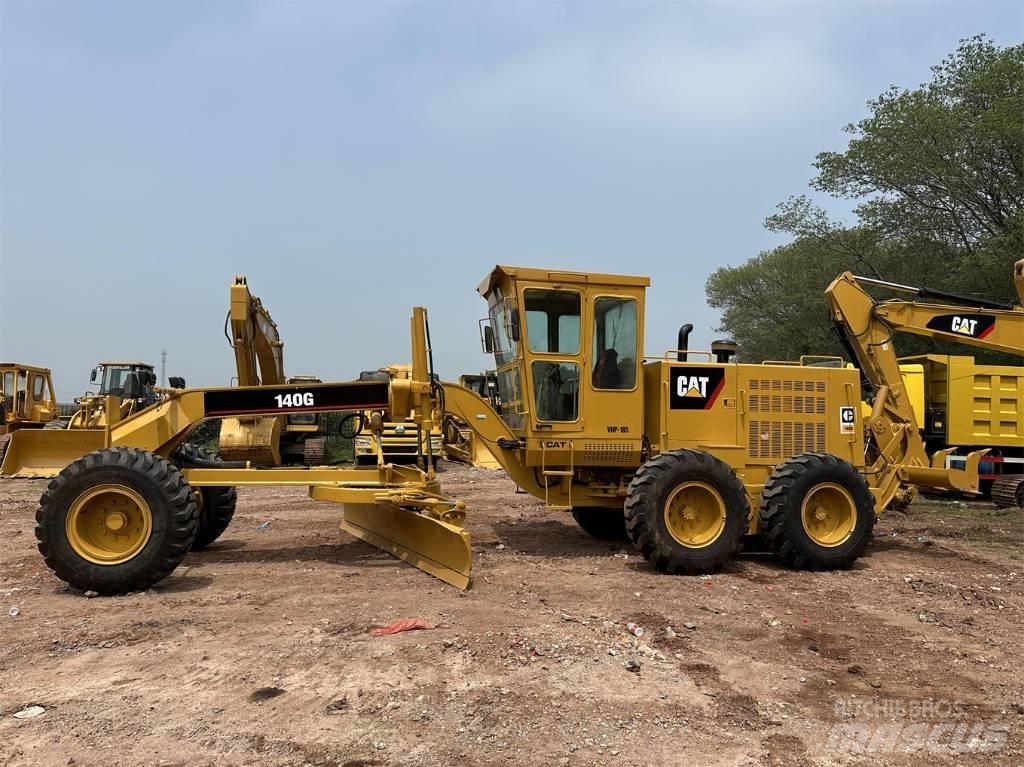 CAT 140G Greideriai
