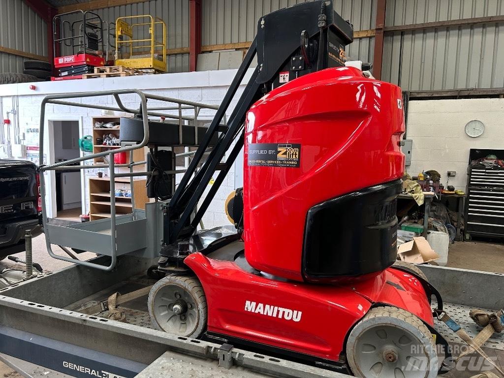 Manitou 100 VJR Vertikalūs stiebiniai keltuvai
