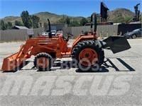 Kubota L2850 Traktoriai