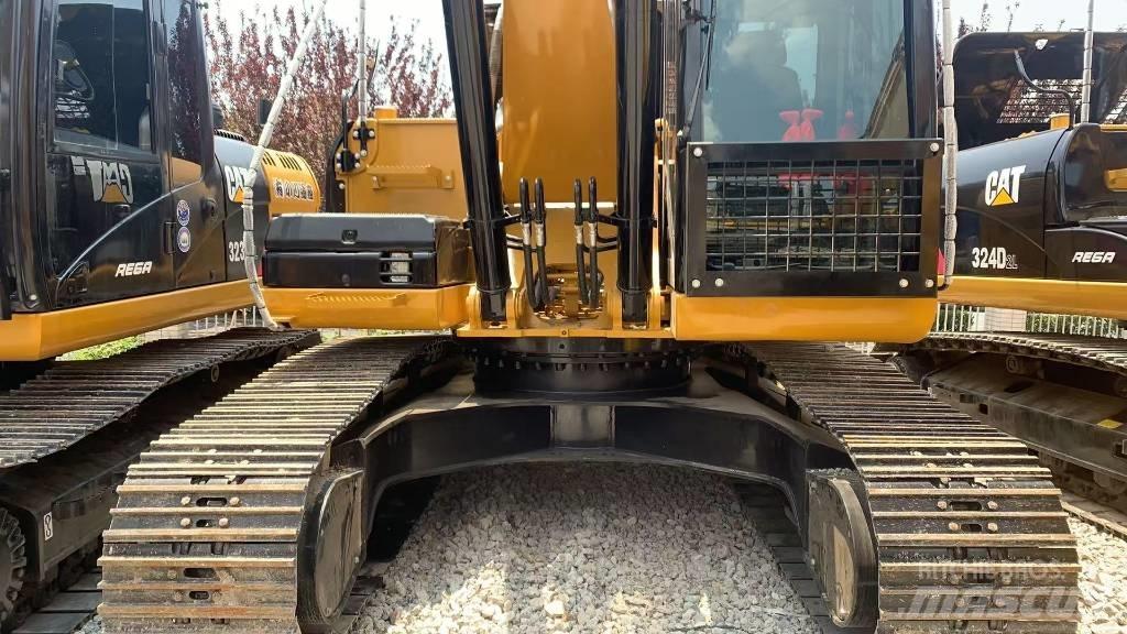 CAT 325 D Vikšriniai ekskavatoriai
