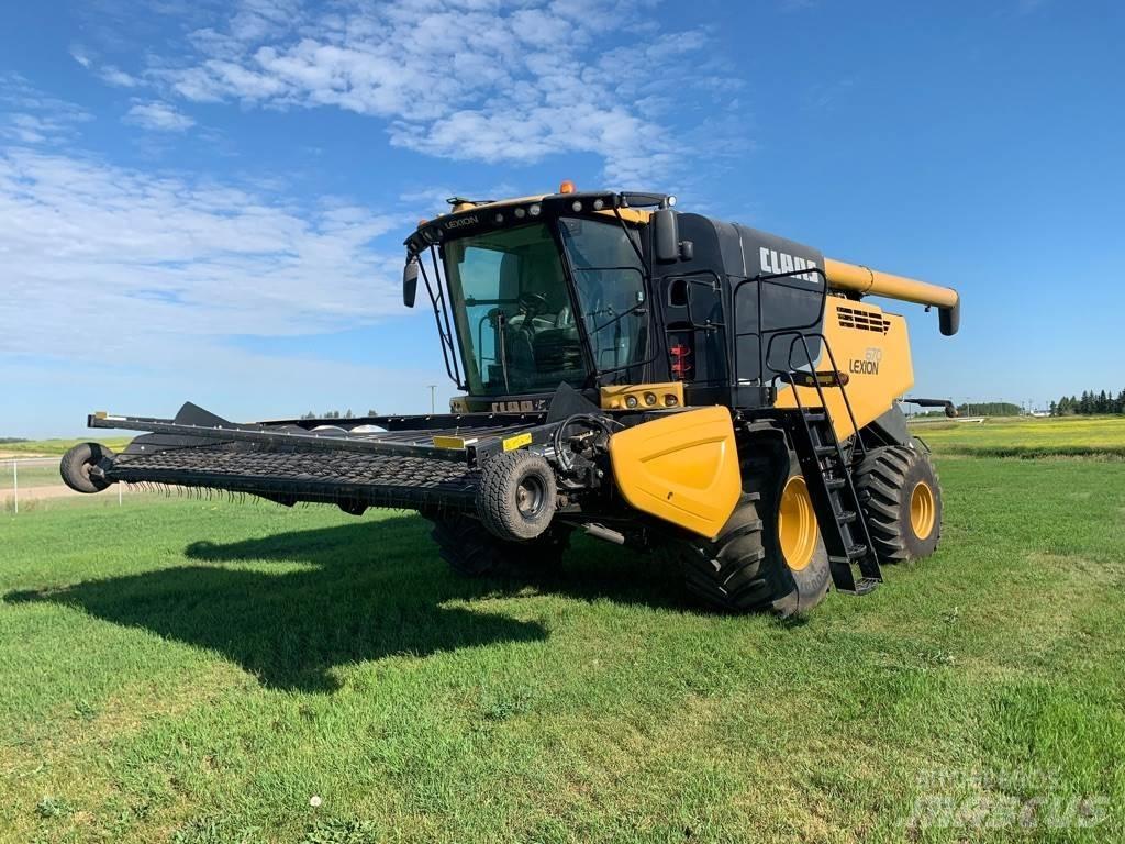 CLAAS 670 Derliaus nuėmimo kombainai