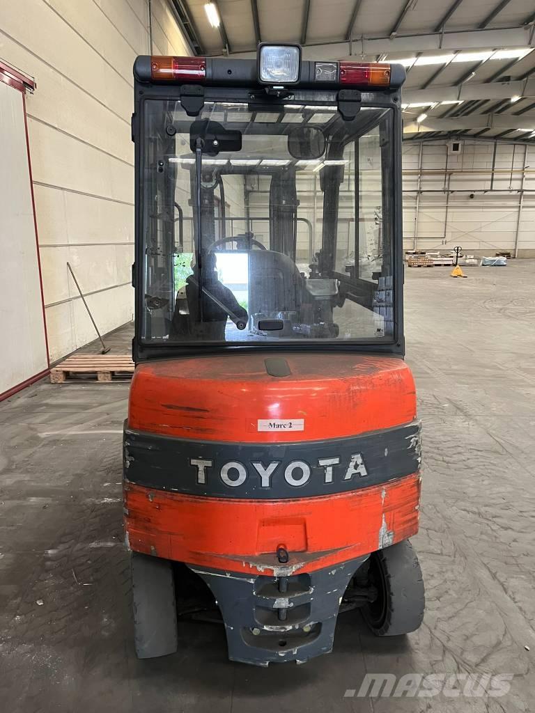 Toyota 7 FBMF 25 Elektriniai šakiniai krautuvai