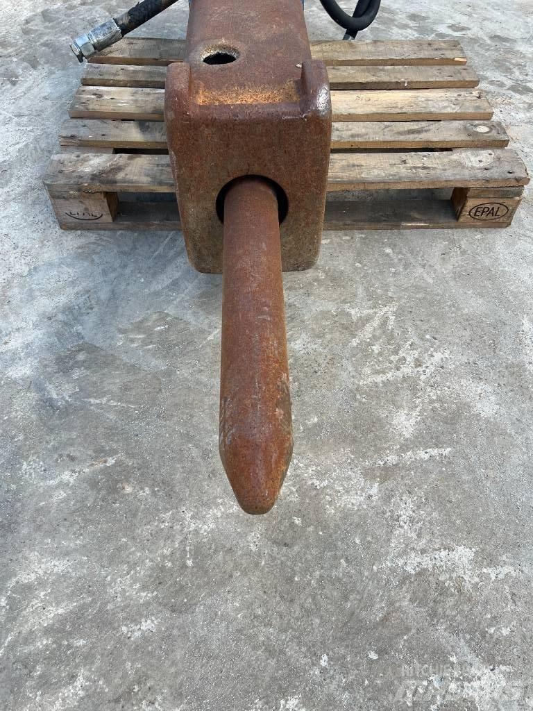 Atlas KRP 550 Hidrauliniai kūjai / Trupintuvai
