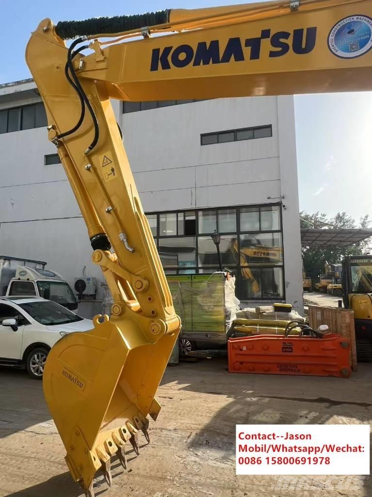 Komatsu PC 220-8 Vikšriniai ekskavatoriai