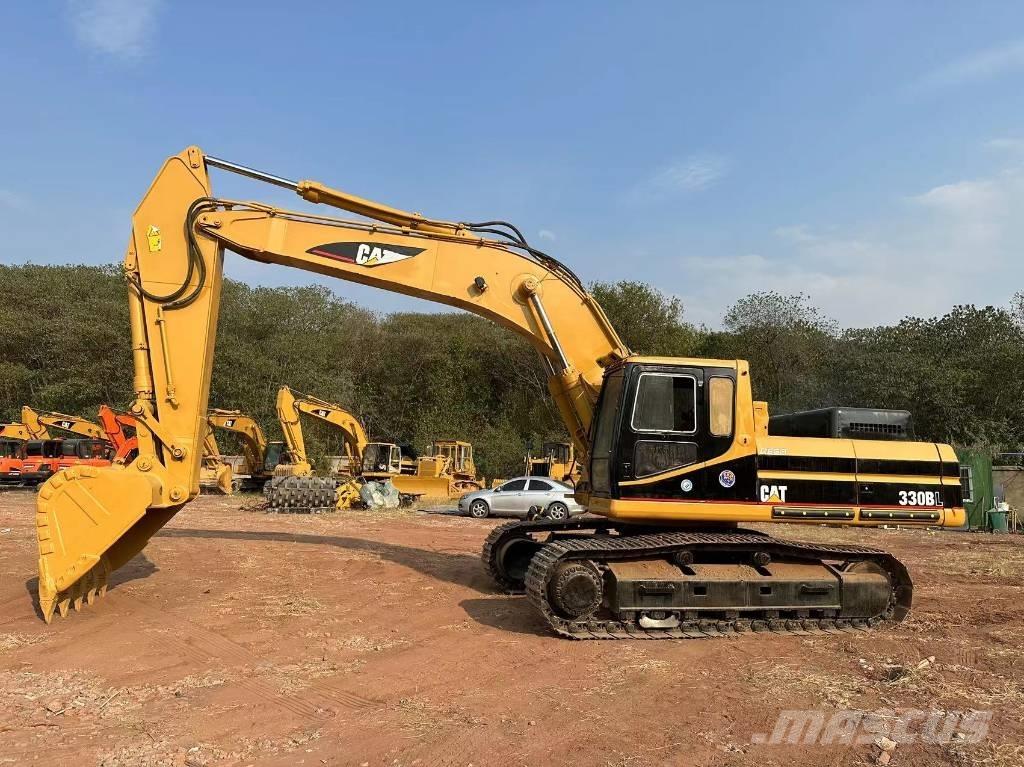 CAT 330B Vikšriniai ekskavatoriai