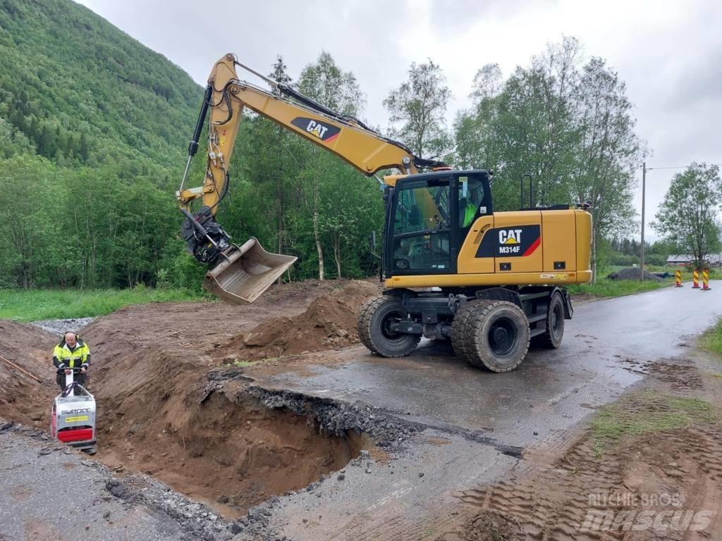 CAT M 314 F Ratiniai ekskavatoriai