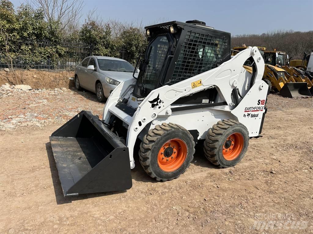 Bobcat S 18 Krautuvai su šoniniu pasukimu