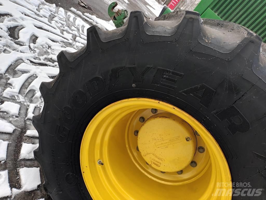 John Deere 4755 Traktoriai