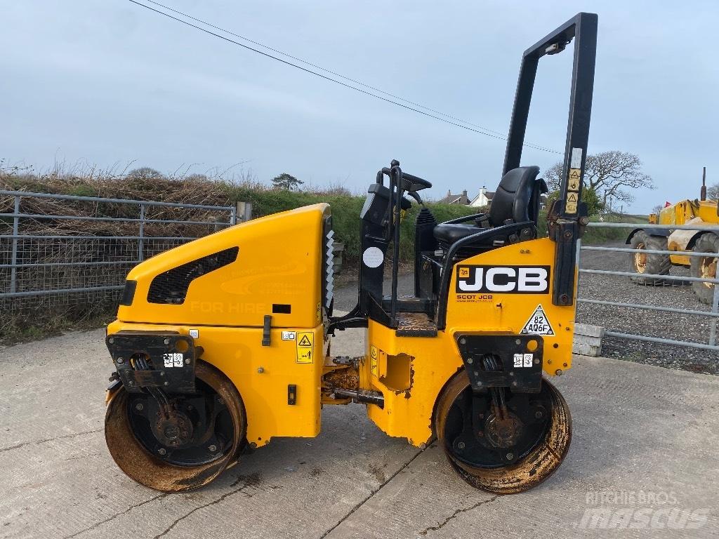 JCB VMT 260-120 Porinių būgnų volai