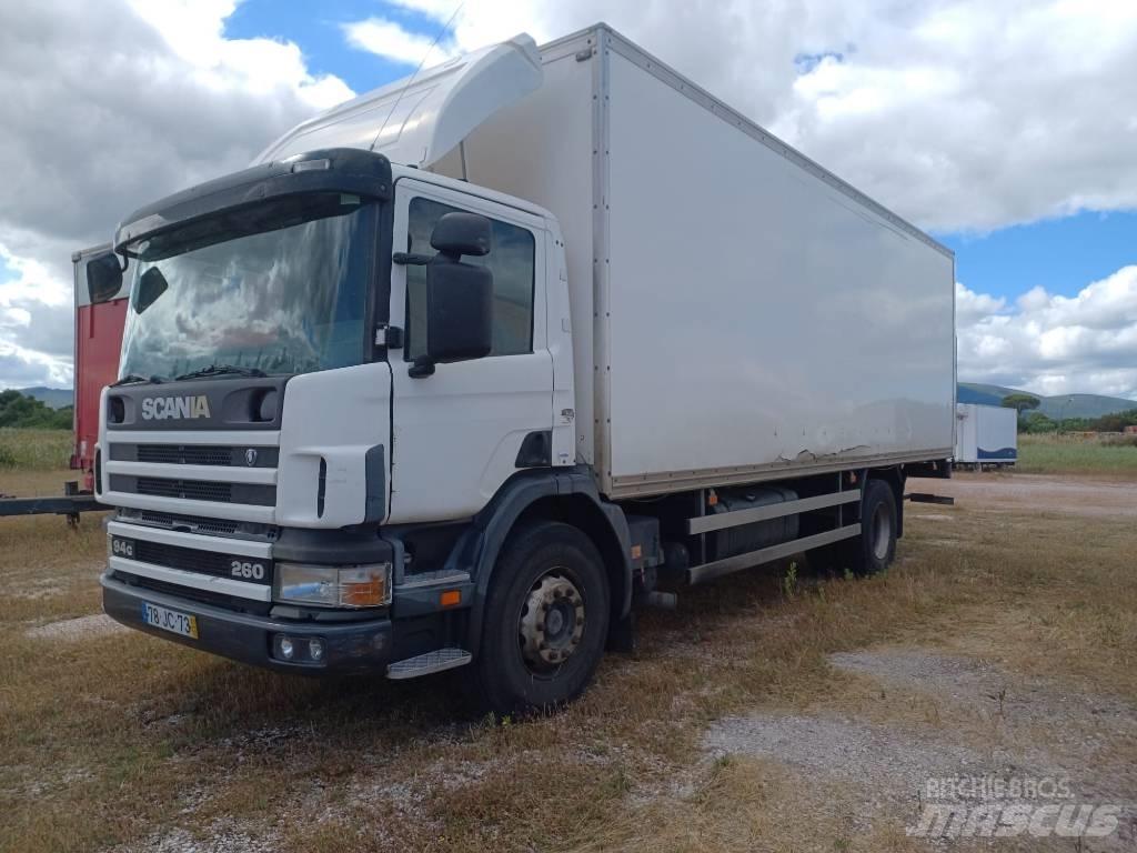 Scania P260 Sunkvežimiai su dengtu kėbulu
