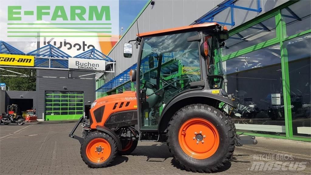 Kubota lx401 cab Traktoriai