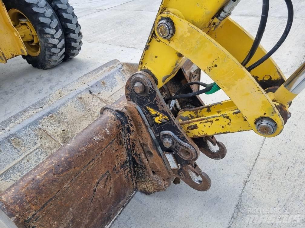 Komatsu PW 118 MR-8 Ratiniai ekskavatoriai