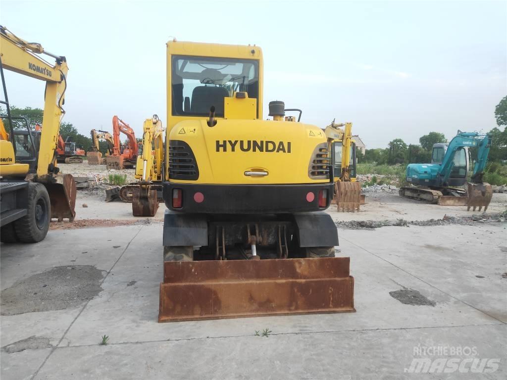 Hyundai R60W-7 Ratiniai ekskavatoriai