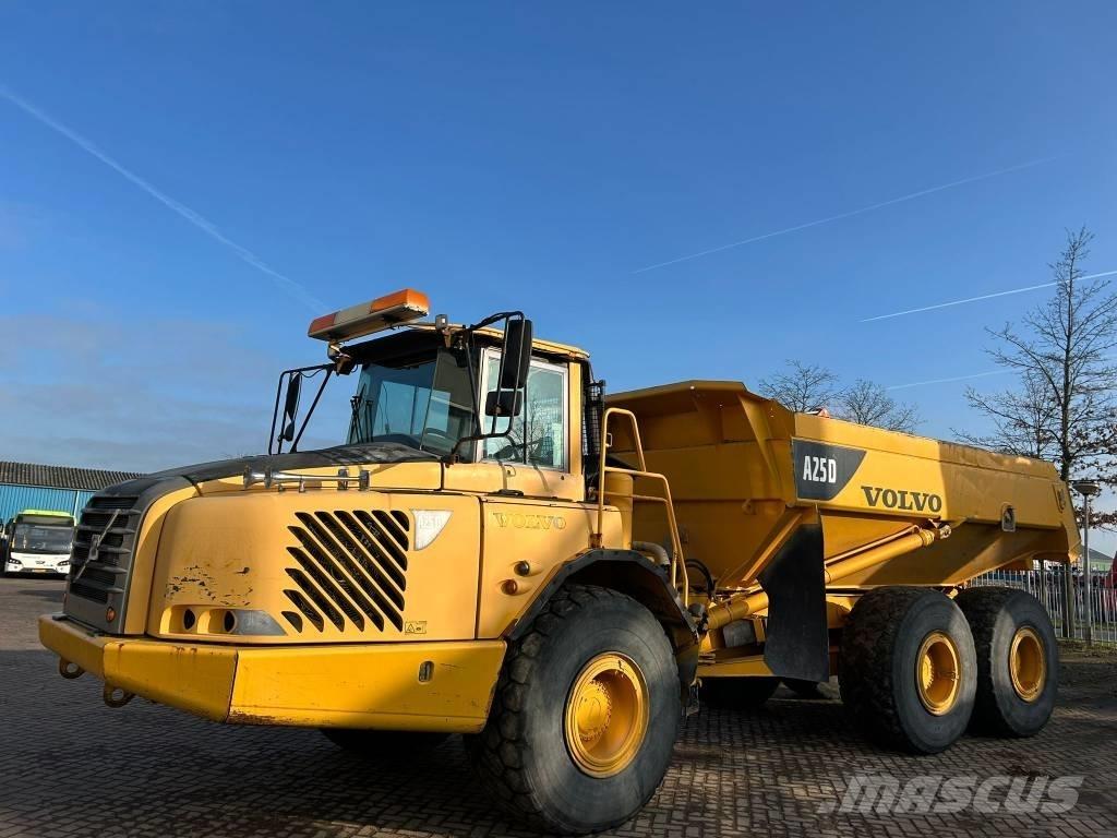 Volvo A 25 D Karjeriniai savivarčiai