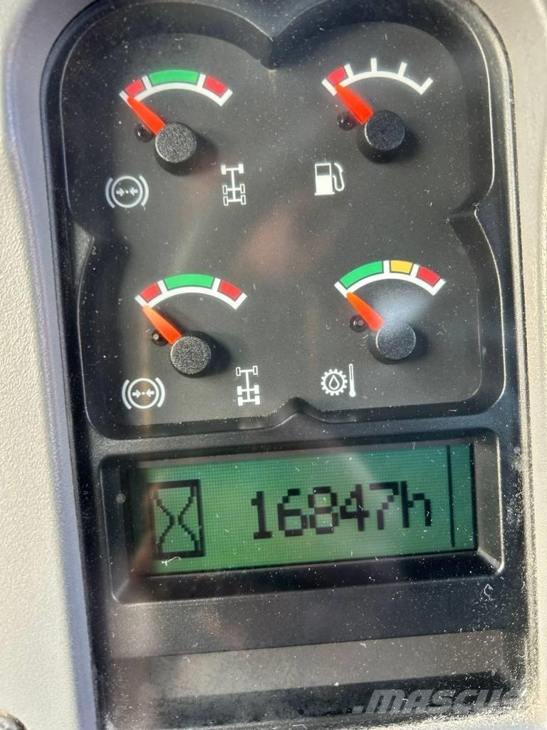 Volvo A 25 D Karjeriniai savivarčiai