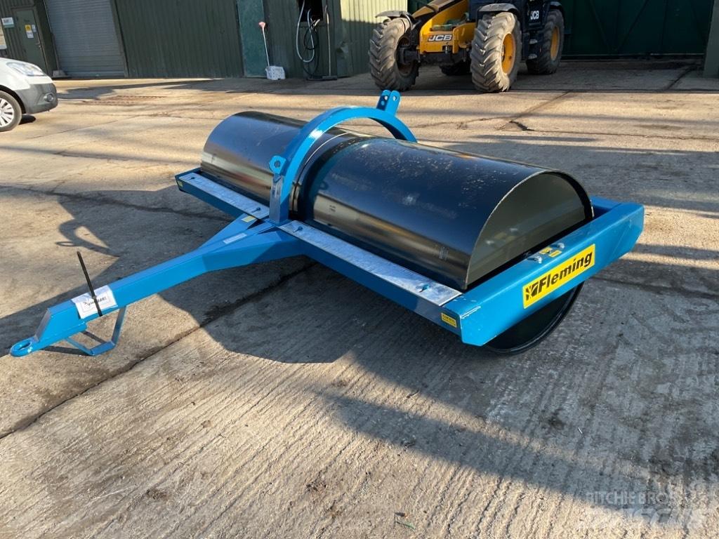 Fleming 8FT ROLLER Volai