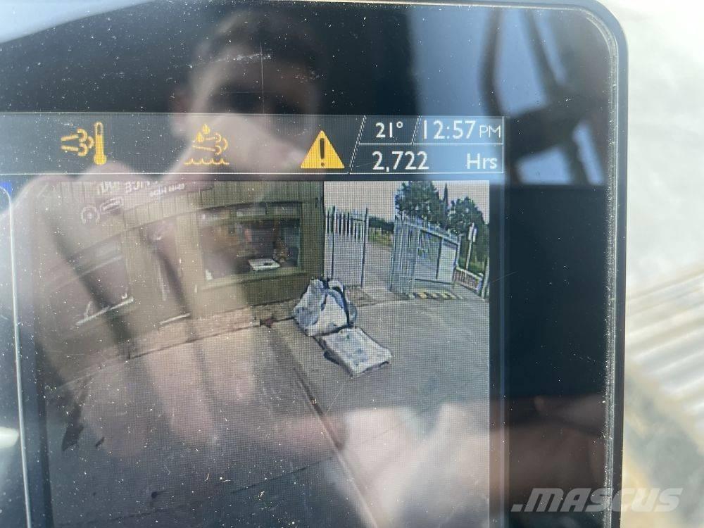 JCB 140 X Vikšriniai ekskavatoriai