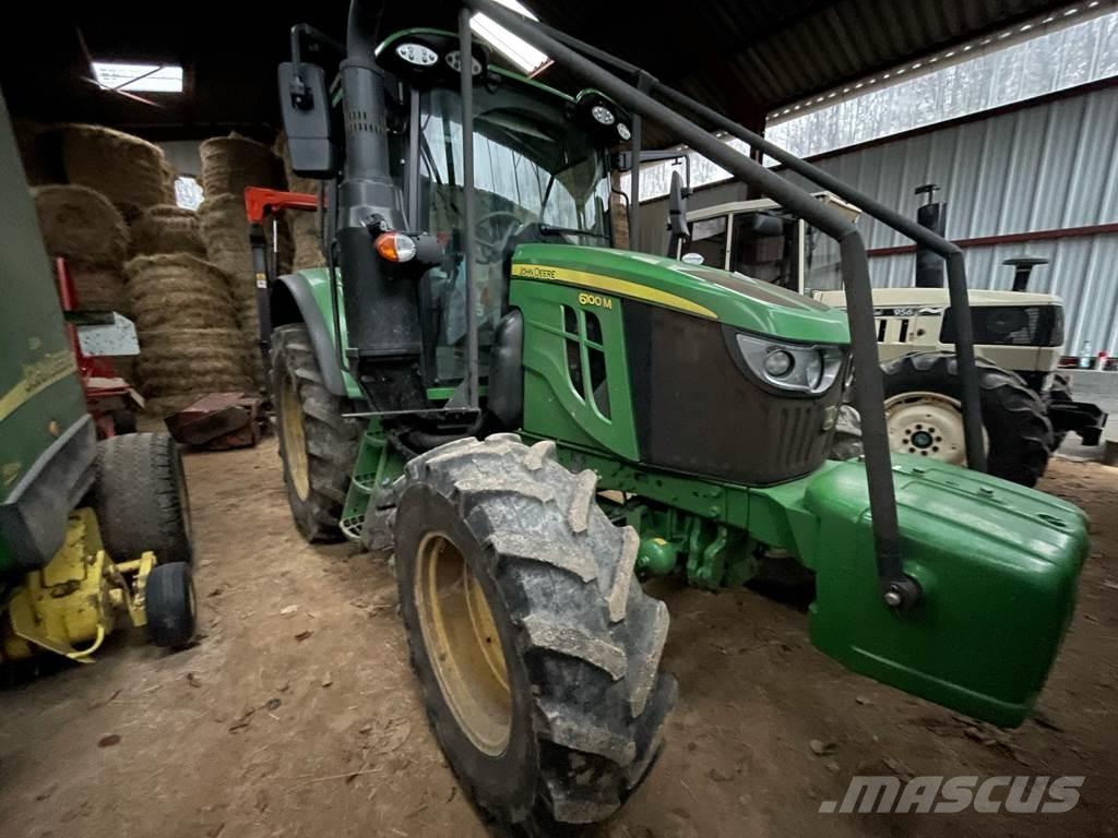 John Deere 6100 M Traktoriai