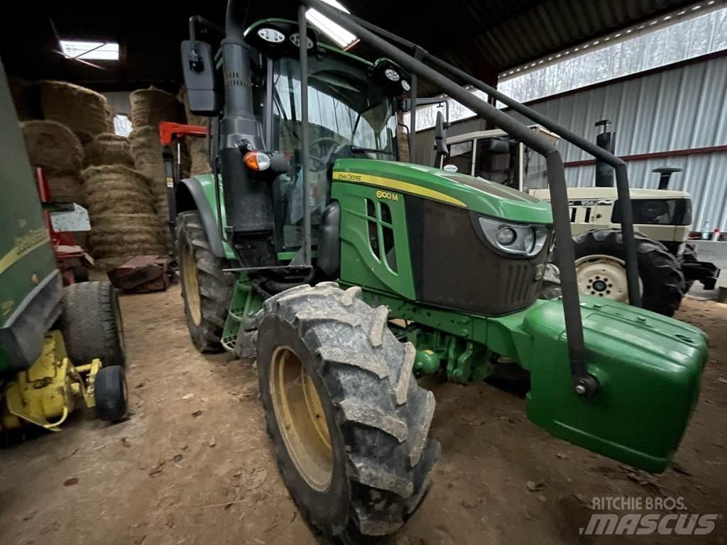 John Deere 6100 M Traktoriai