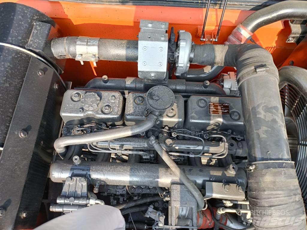 Doosan DX300-9 Vikšriniai ekskavatoriai