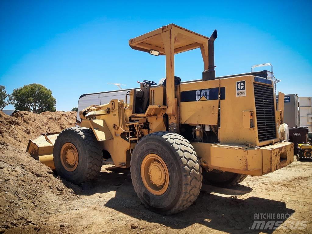 CAT 936 Naudoti ratiniai krautuvai