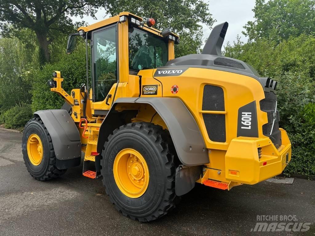 Volvo L 60 H Naudoti ratiniai krautuvai