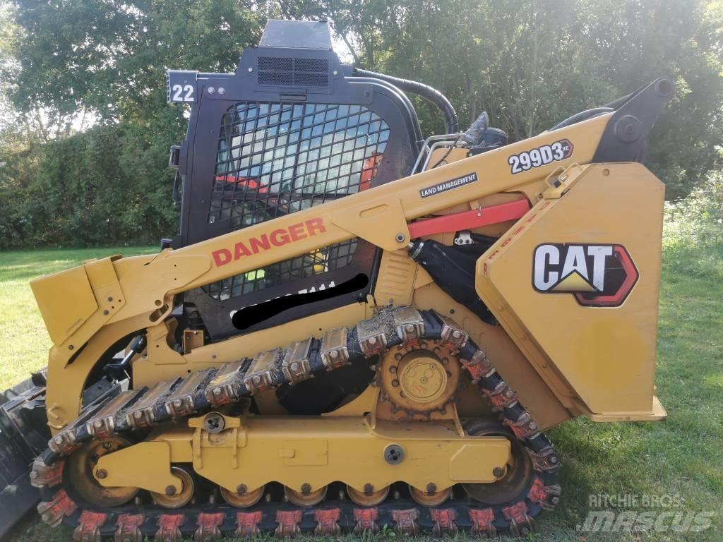 CAT 299 Krautuvai su šoniniu pasukimu
