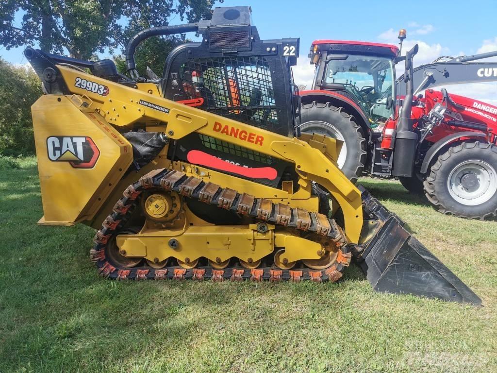 CAT 299 Krautuvai su šoniniu pasukimu