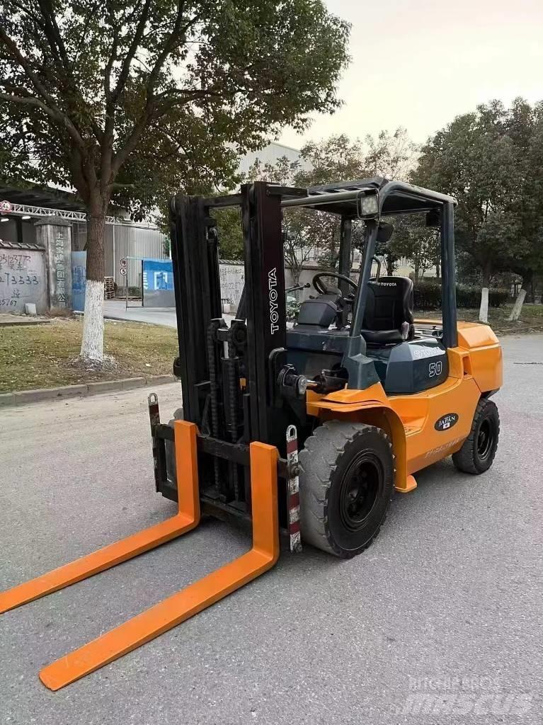 Toyota FD 50 Dyzeliniai krautuvai