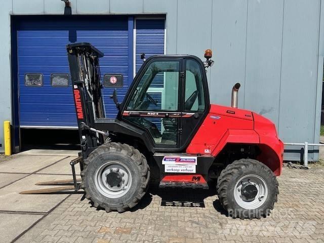 Manitou M 30.4 Visureigiai krautuvai
