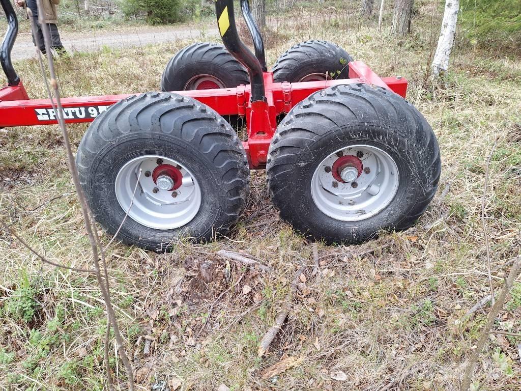 Patu Metsäpaketti Miškovežių priekabos