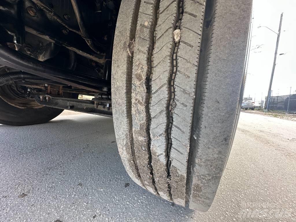 Ford F 750 XLT Automobilinės cisternos